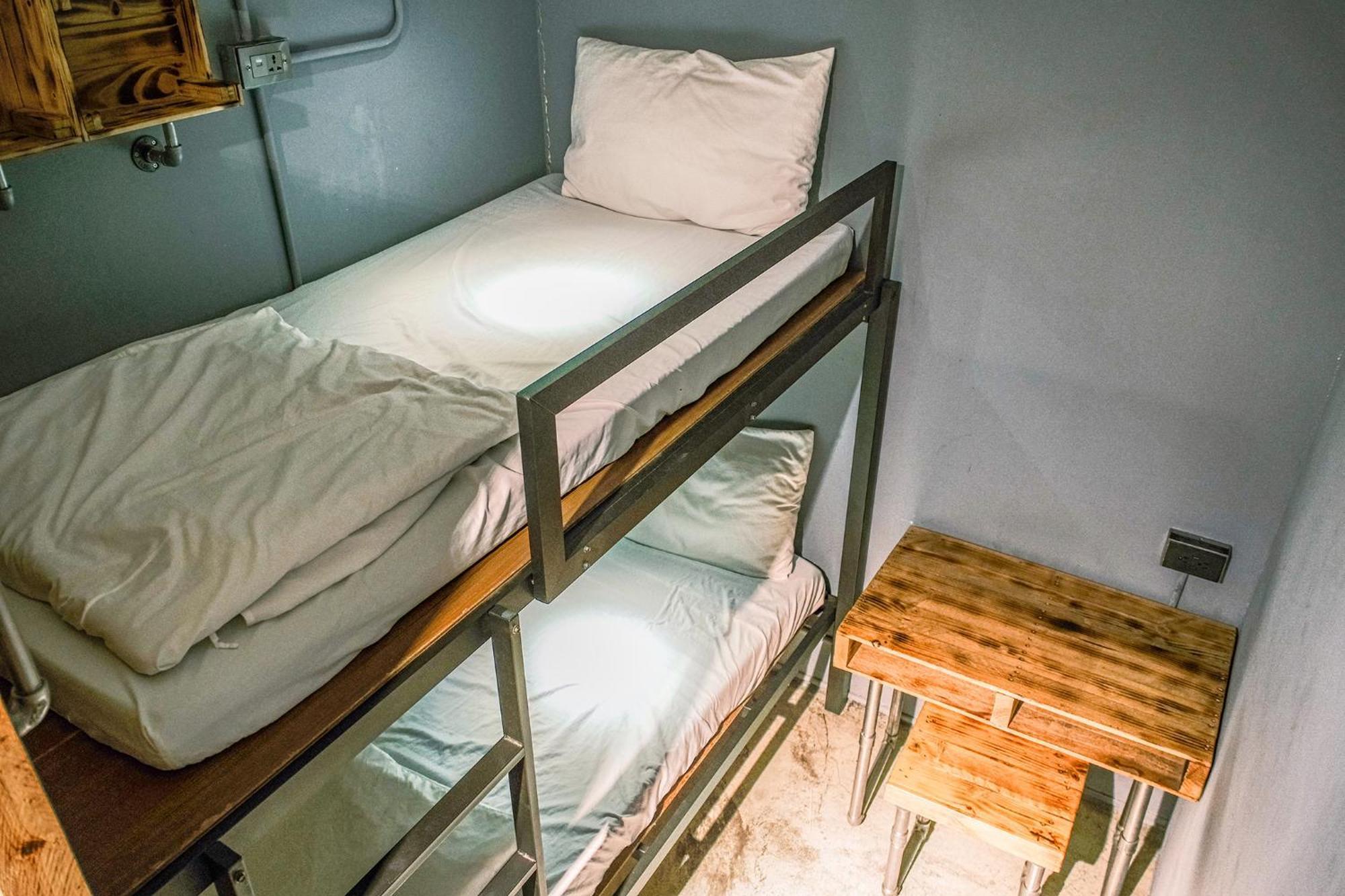 62巷背包客棧 Lane62 Hostel Longjing Exterior foto