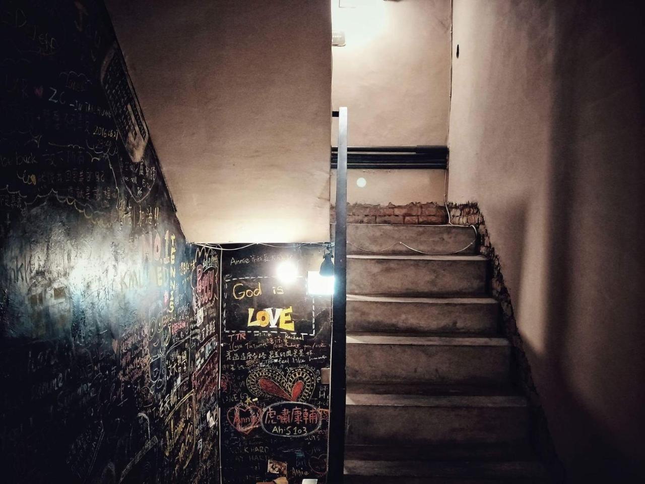 62巷背包客棧 Lane62 Hostel Longjing Exterior foto